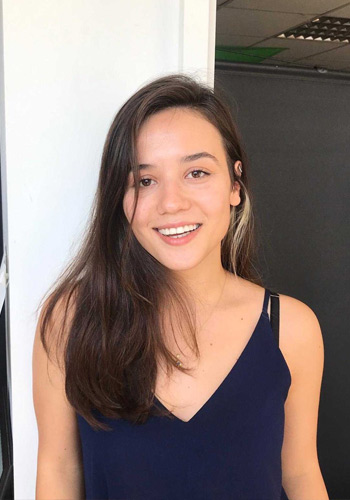 Özge ile tanış
