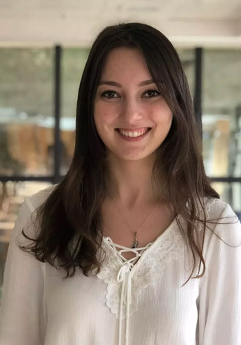 Elif Selcen Eke ile tanış