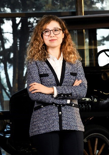 İpek ile tanış
