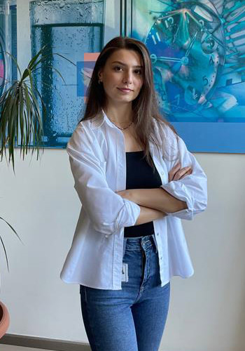 Melda ile tanış