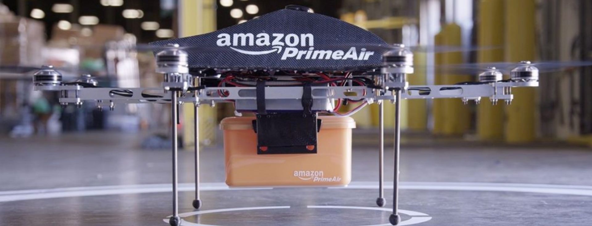 Amazon, Drone’la İlk Teslimatını Yaptı