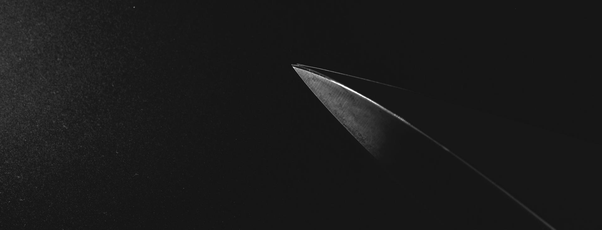 Why the Saber Sword and Damascus Sword Still Inspire Warriors Today