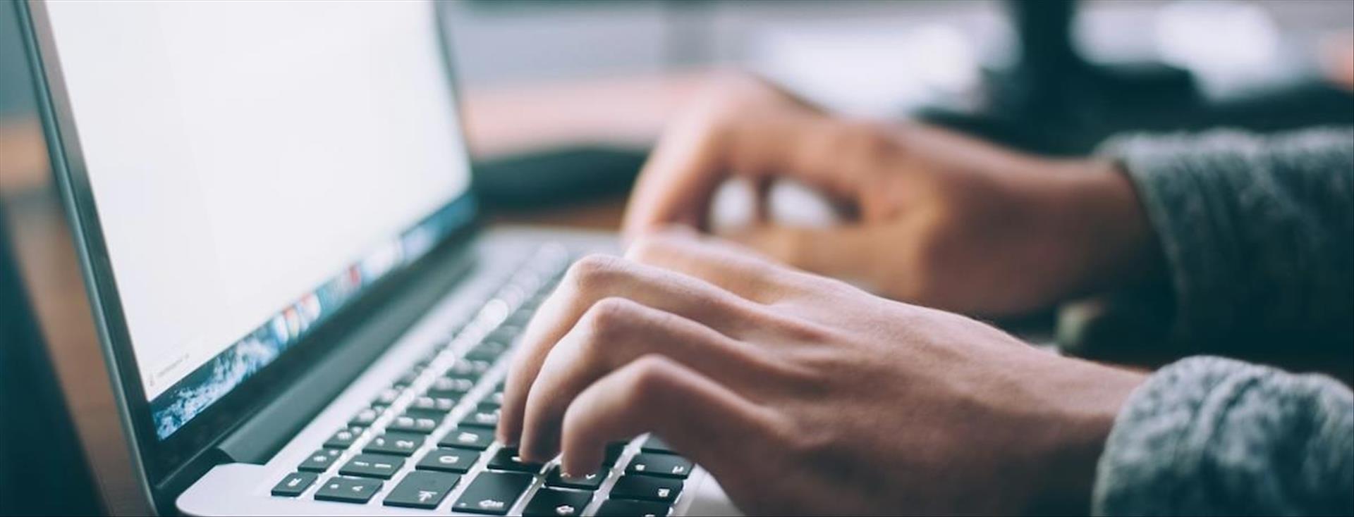 Kurumsal E-postada Doğru Hosting Seçimi Neden Önemli