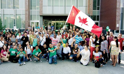 Kanada’da Eğitim Gören Uluslararası Öğrenciler Kanada Vatandaşı Olabiliyor
