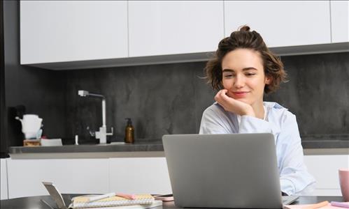 Freelance Çalışma Modeli Nedir?  Kurumsal Çalışma Modelinden Farkı Nedir? Freelance Çalışma Modeli Nedir?  Kurumsal Çalışma Modelinden Farkı Nedir?